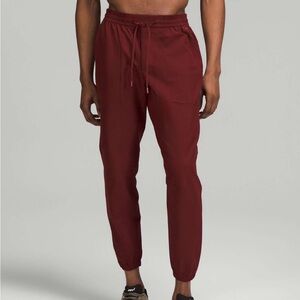 Lululemon License to Train Joggers